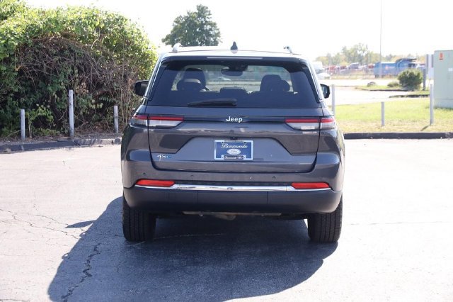 Used 2024 Jeep Grand Cherokee Limited 4xe AWD/4WD image 6
