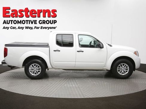 Used 2019 Nissan Frontier SV image 45