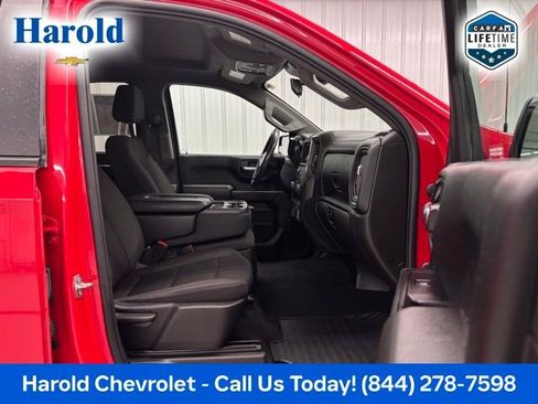 Used 2022 Chevrolet Silverado 1500 Custom image 11