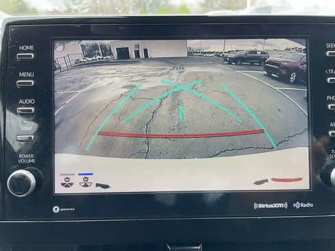 Used 2021 Toyota Camry XLE image 36