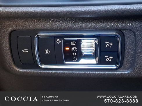 Used 2020 Lincoln Corsair Reserve w/ Elements Package image 25