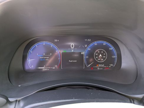 Used 2023 Toyota Highlander Limited AWD/4WD image 20