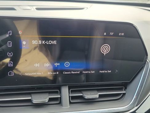 New 2026 Chevrolet Trax RS w/ Sunroof Package image 28