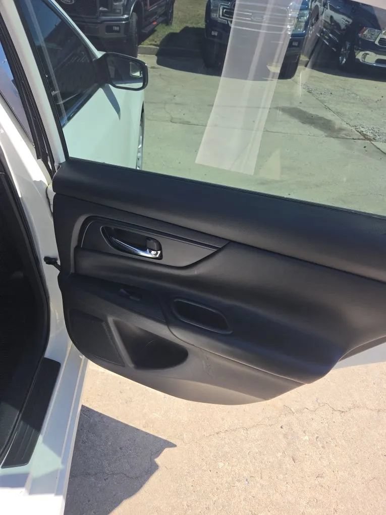 Used 2016 Nissan Altima 2.5 S FWD image 24