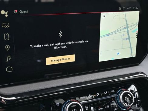 Used 2025 GMC Sierra 3500 AT4 w/ Technology Package image 28