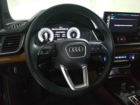 Used 2022 Audi Q5 2.0T Premium Plus w/ Premium Plus Package AWD/4WD image 10