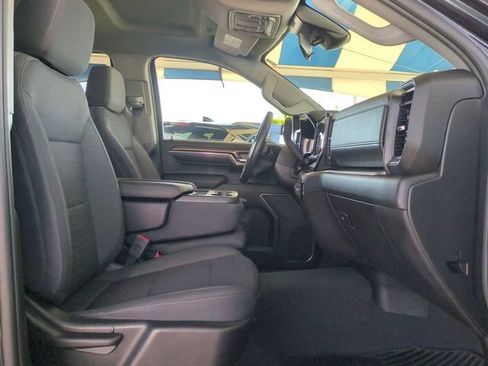 Used 2023 Chevrolet Silverado 1500 LT AWD/4WD image 35