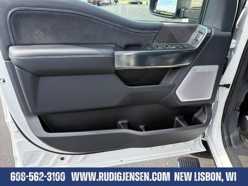 Used 2025 Ford F350 Platinum AWD/4WD image 10