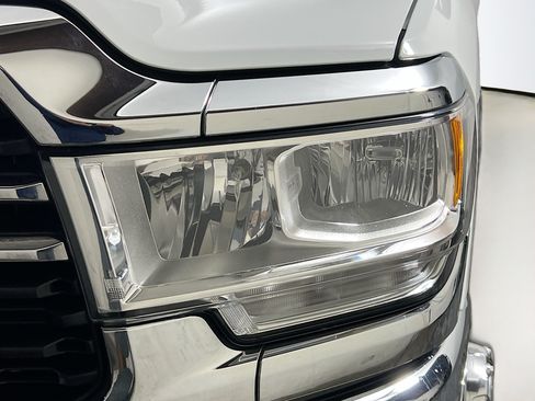 Used 2023 RAM 3500 Big Horn w/ Level 1 Equipment Group AWD/4WD image 11