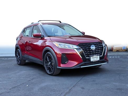 Used 2023 Nissan Kicks SV w/ Interior Electronics Package FWD image 1