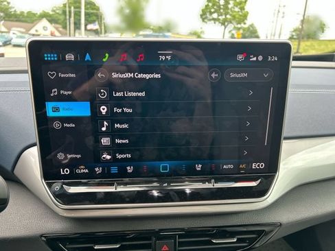 New 2026 Volkswagen ID.4 Pro S AWD/4WD image 17