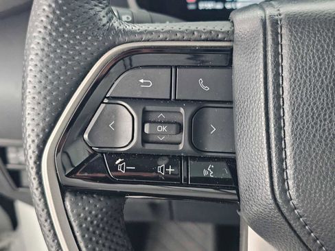 Used 2023 Toyota Sequoia Limited w/ TRD Off-Road Package AWD/4WD image 29