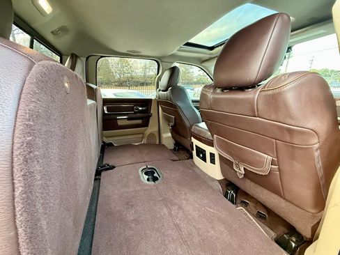 Used 2017 RAM 1500 Laramie Longhorn image 22