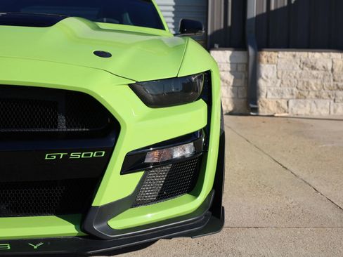 Used 2020 Ford Mustang Shelby GT500 w/ Technology Package image 26