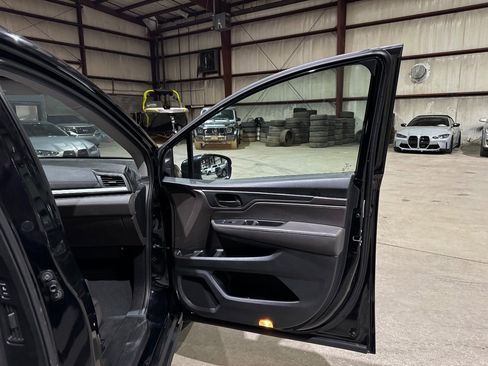 Used 2019 Honda Odyssey EX-L image 19