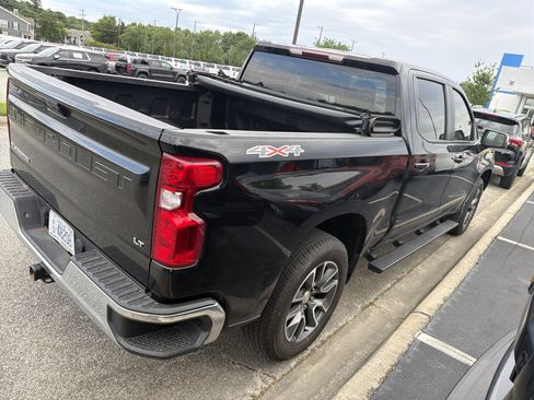 Certified 2023 Chevrolet Silverado 1500 LT AWD/4WD image 10