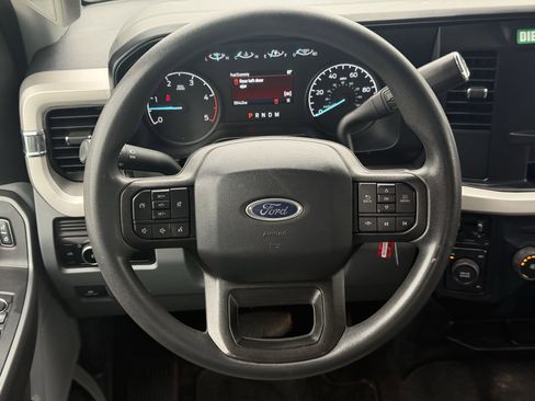 Used 2025 Ford F250 XLT AWD/4WD image 16