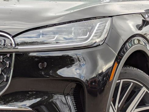 New 2025 Lincoln Aviator Reserve w/ Equipment Group 201A image 7