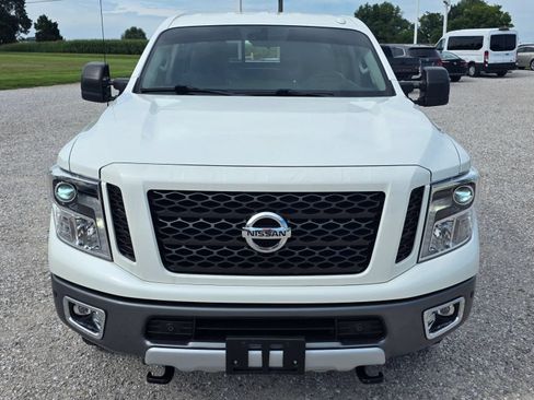Used 2018 Nissan Titan PRO-4X w/ Pro-4x Utility Package AWD/4WD image 8