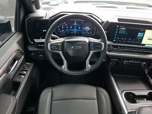 Certified 2025 Chevrolet Silverado 2500 LTZ w/ LTZ Plus Package image 12