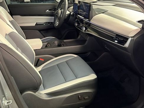 Used 2025 Honda Prologue Touring image 9