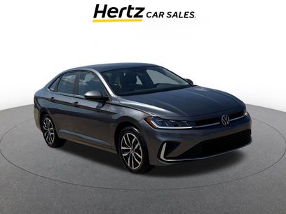 Used 2025 Volkswagen Jetta SE
