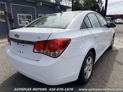 Used 2014 Chevrolet Cruze LT FWD image 7