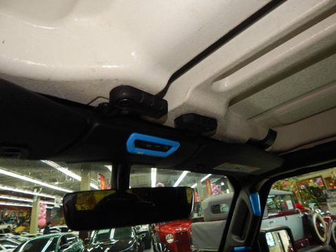 Used 2023 Jeep Wrangler Unlimited Sahara w/ Cold Weather Group image 23