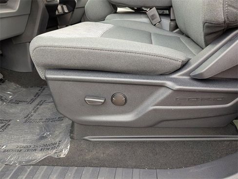 New 2026 Ford F350 XLT w/ XLT Premium Package image 22