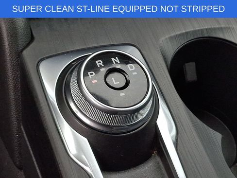 Used 2025 Ford Escape ST-Line FWD image 14