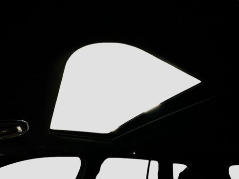 Used 2024 Jeep Grand Cherokee Altitude image 22