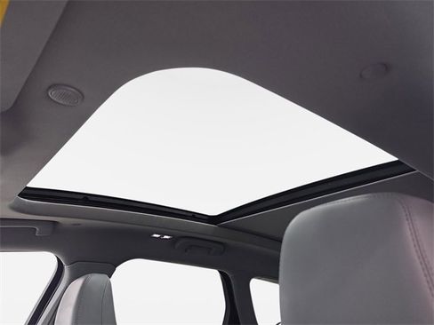 Certified 2022 Lincoln Corsair Standard w/ Premium Package image 27