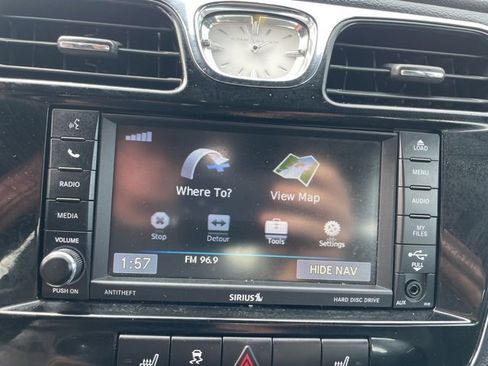 Used 2014 Chrysler 200 Limited w/ Sun/Sound Group image 19