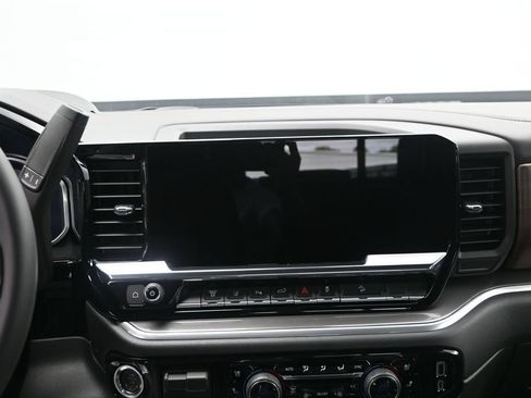 New 2026 Chevrolet Silverado 2500 High Country w/ High Country Premium Package AWD/4WD image 21