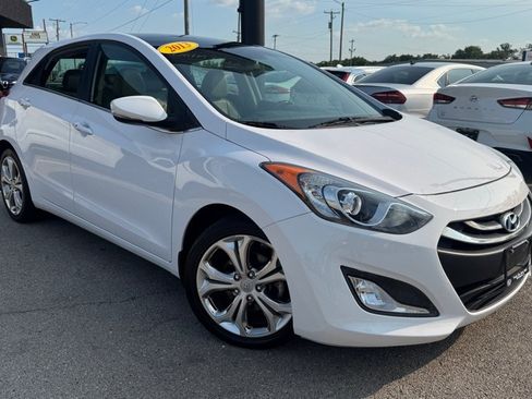 Used 2013 Hyundai Elantra GT w/ Tech Pkg FWD image 32