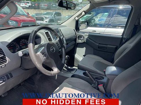 Used 2015 Nissan Xterra S w/ Value Package AWD/4WD image 2