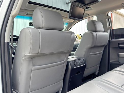 Used 2016 Toyota Sequoia SR5 image 34