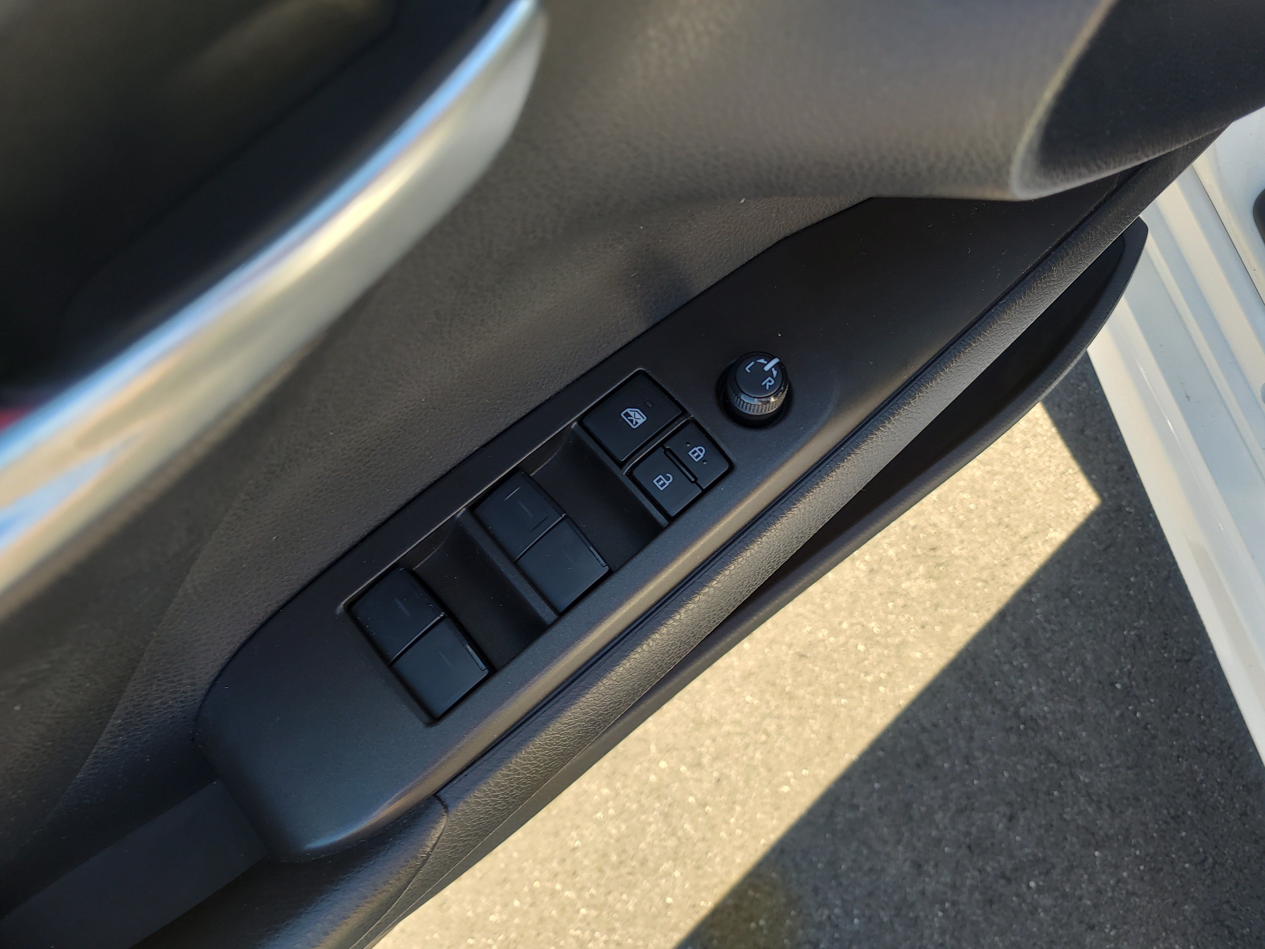 Certified 2024 Toyota Camry SE w/ Cold Weather Package FWD image 13