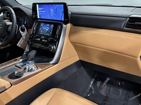 New 2026 Lexus LX 700h Luxury AWD/4WD image 44
