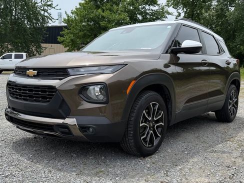 Used 2021 Chevrolet TrailBlazer ACTIV FWD image 3