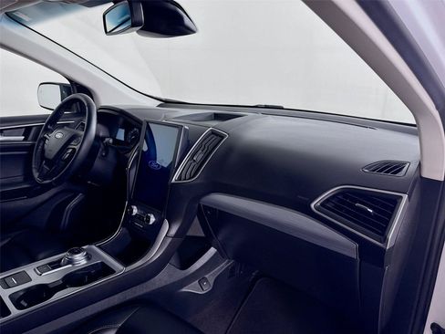 Used 2022 Ford Edge SEL AWD/4WD image 28