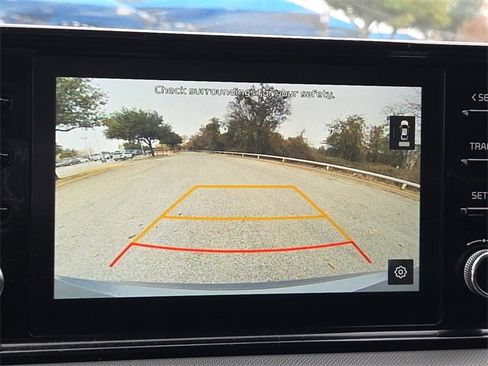 Used 2021 Kia K5 LX image 20