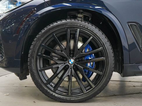 Used 2021 BMW X5 M50i AWD/4WD image 31