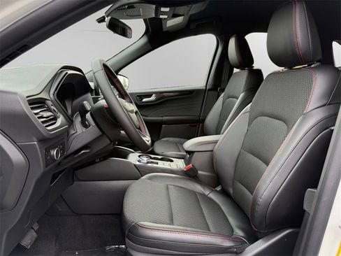 New 2026 Ford Escape ST-Line w/ Cold Weather Package image 13