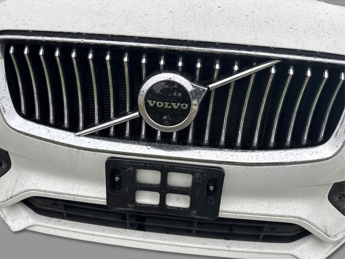 Used 2020 Volvo XC90 T6 Momentum w/ Protection Package Premier AWD/4WD image 48