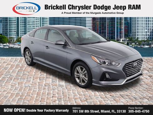 Used 2019 Hyundai Sonata SE FWD image 2
