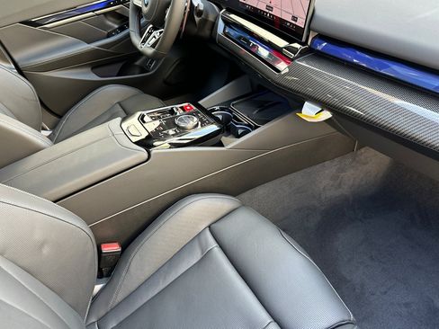 New 2027 BMW M5 Touring AWD/4WD image 15