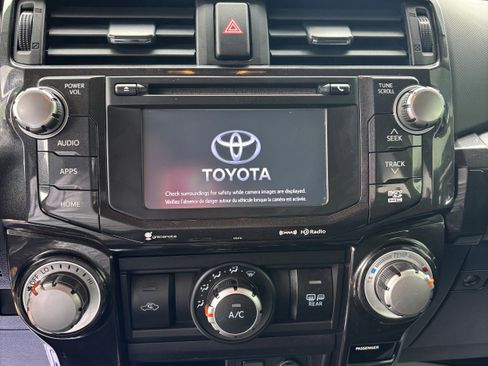 Used 2019 Toyota 4Runner TRD Off-Road Premium image 18