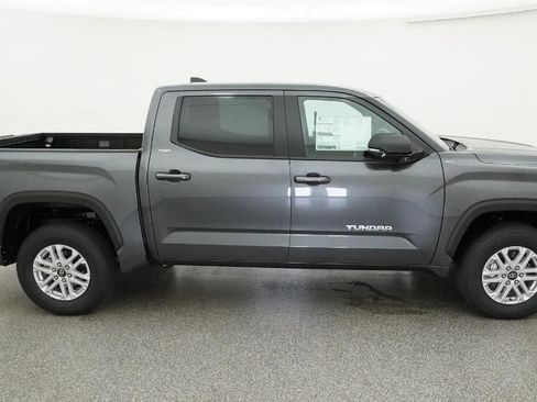 New 2026 Toyota Tundra SR5 AWD/4WD image 11