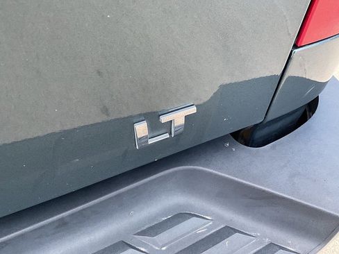 Used 2009 Chevrolet Silverado 2500 LT w/ Exterior Plus Package image 10